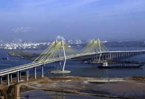 Fred Hartman Bridge